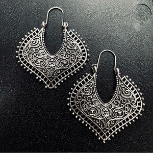 Silver Ornate Gypsy Style Hoop Earrings NEW